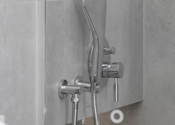 Modern Suitable For Remote Work With Balcony & Parking By Renters 아파트 *